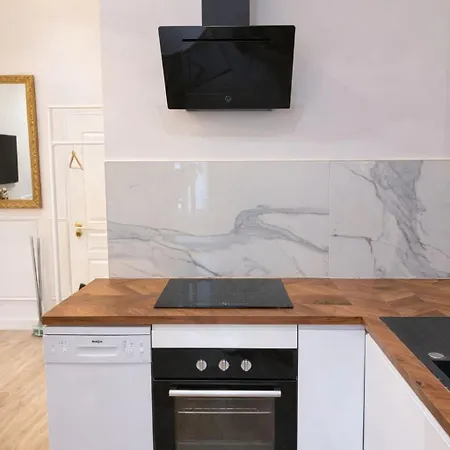 Hebergement Plus Disponible A La Location Disponible