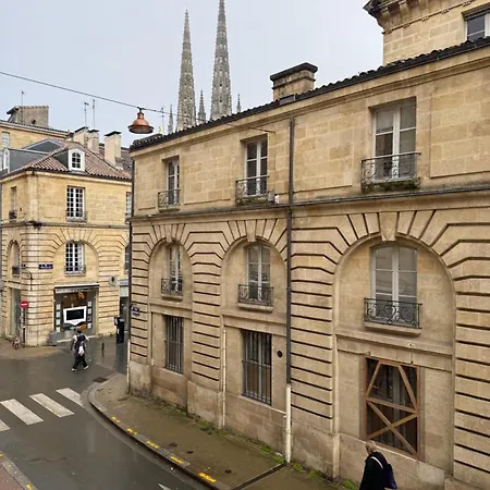 Hebergement Plus Disponible A La Location Disponible * Bordeaux